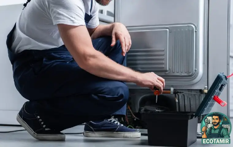 تعمیر یخچال توسط تعمیرکار